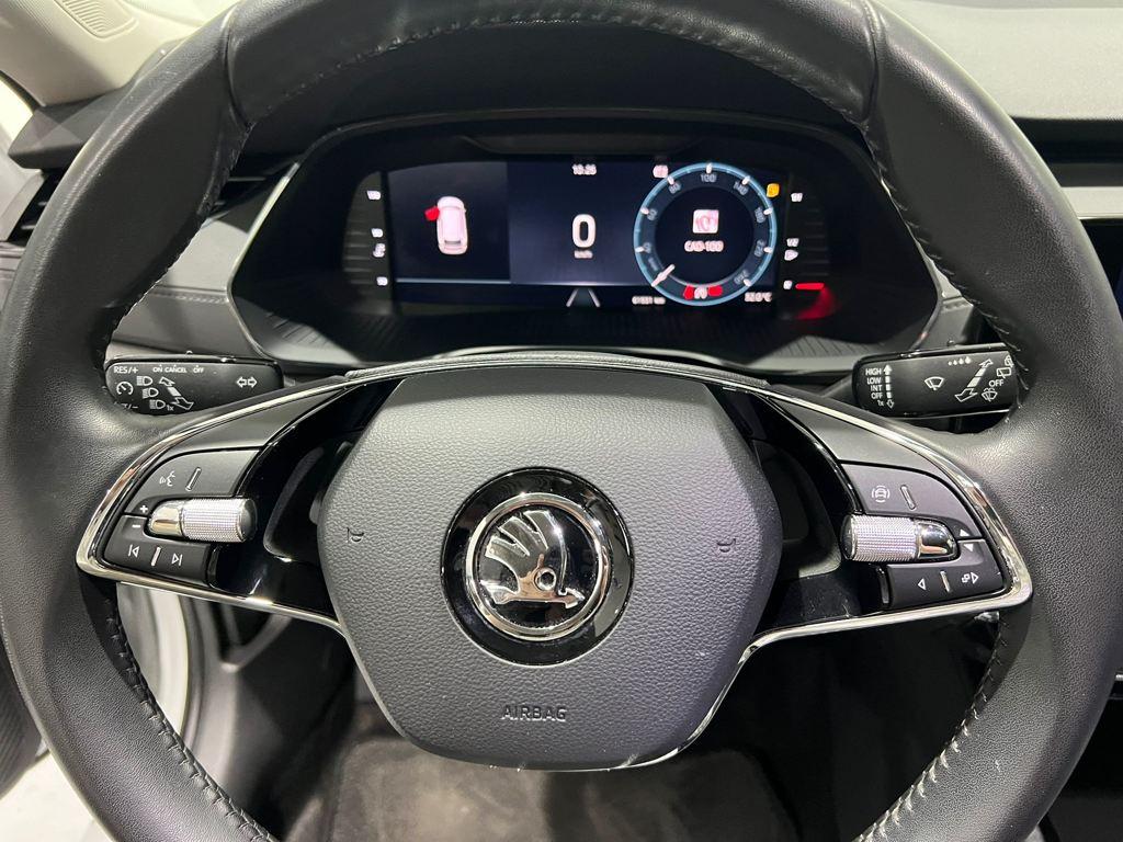 Skoda Octavia Combi 2.0 TDI Ambition 85 kW (115 CV) - 9