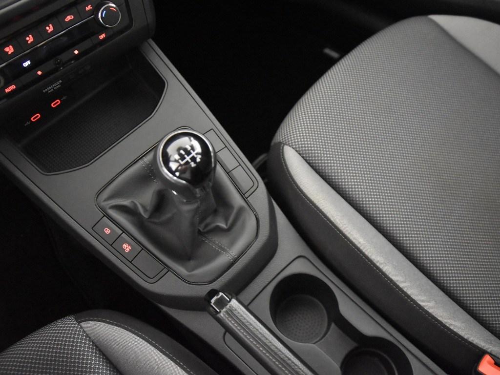 SEAT Ibiza 1.0 MPI Style Go2 59 kW (80 CV) - 10