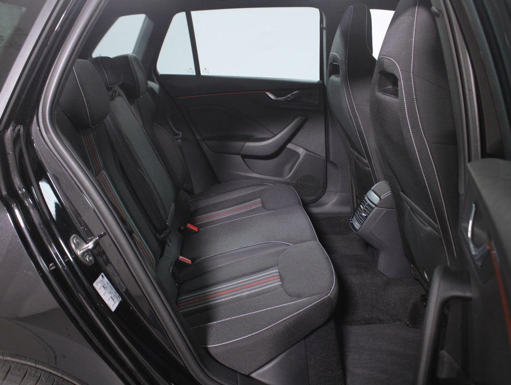 Skoda Kamiq 1.5 TSI Montecarlo 110 kW (150 CV) - 5