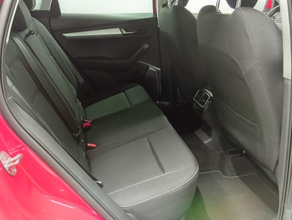 Skoda Karoq 1.5 TSI ACT Selection DSG 110 kW (150 CV) - 5