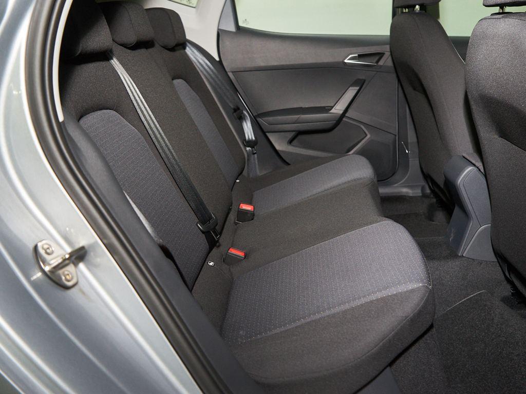 SEAT Arona 1.0 TSI Style XL DSG 85 kW (115 CV) - 5