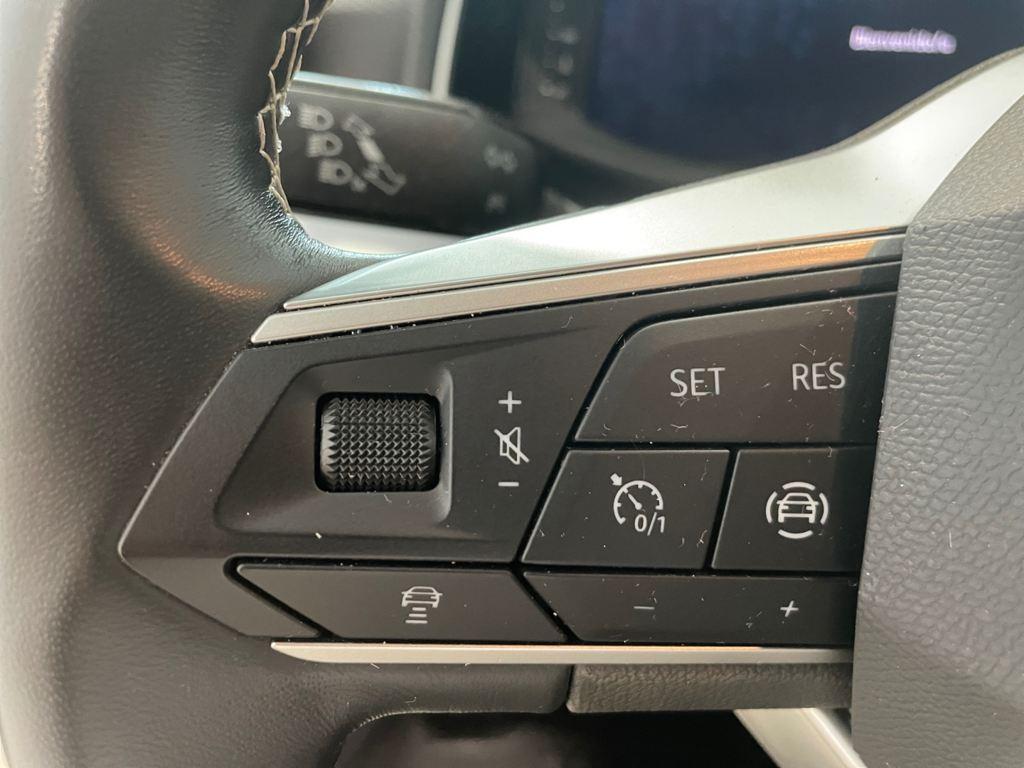 SEAT Arona 1.0 TSI Style XM 81 kW (110 CV) - 10