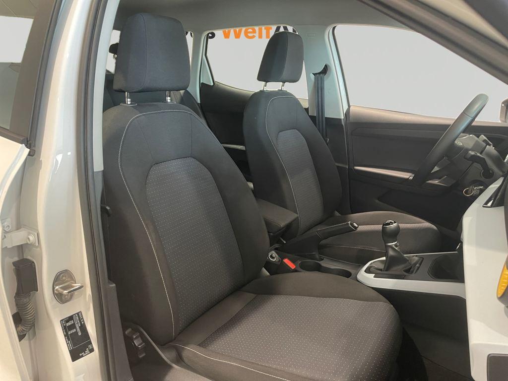 SEAT Arona 1.0 TSI Style XM 81 kW (110 CV) - 13