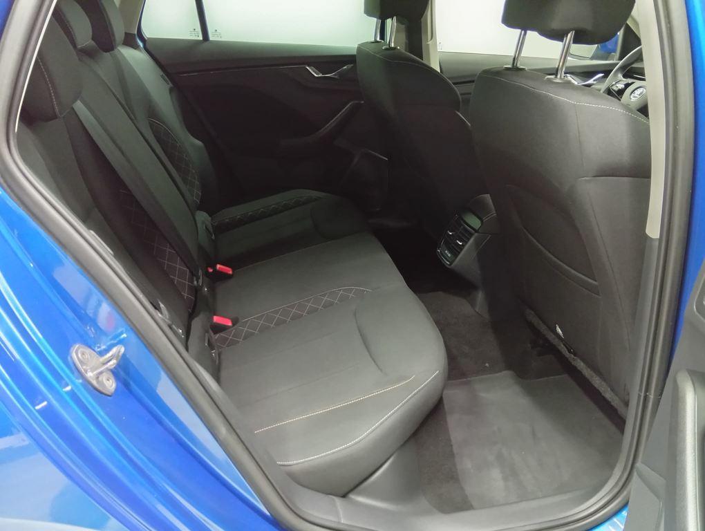 Skoda Kamiq 1.0 TSI Selection DSG 85 kW (115 CV) - 5