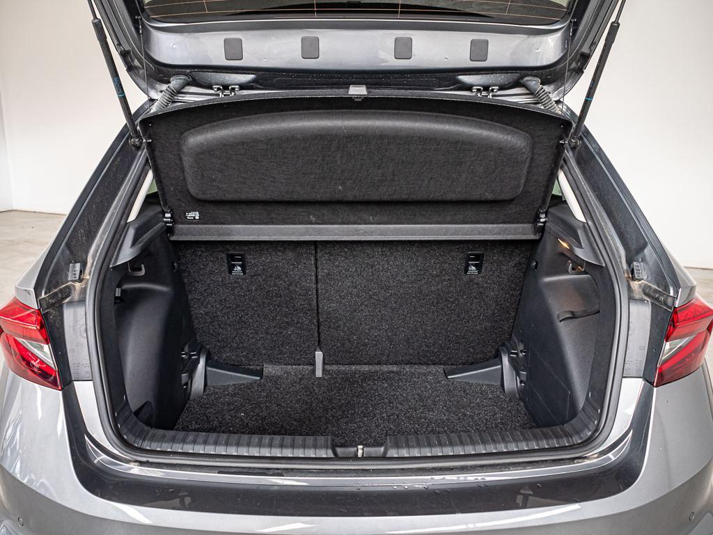 Skoda Fabia 1.0 MPI Selection 59 kW (80 CV) - 6