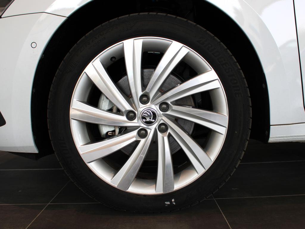 Skoda Octavia 1.4 TSI PHEV Style DSG 150 kW (204 CV) - 7