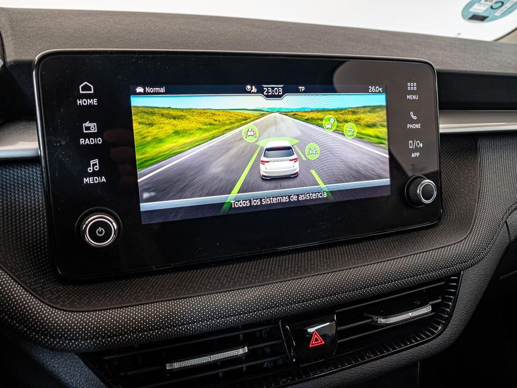 Skoda Fabia 1.0 TSI Selection DSG 85 kW (115 CV) - 12