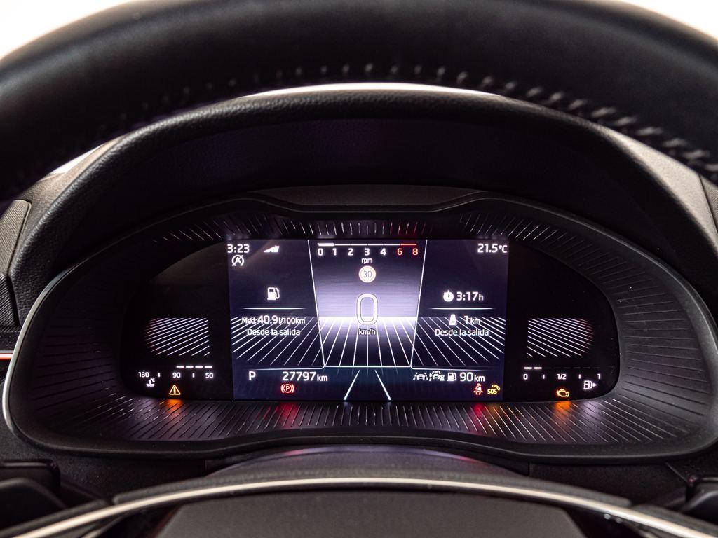 Skoda Scala Design 1.0 TSI DSG 85 kW (115 CV) - 10