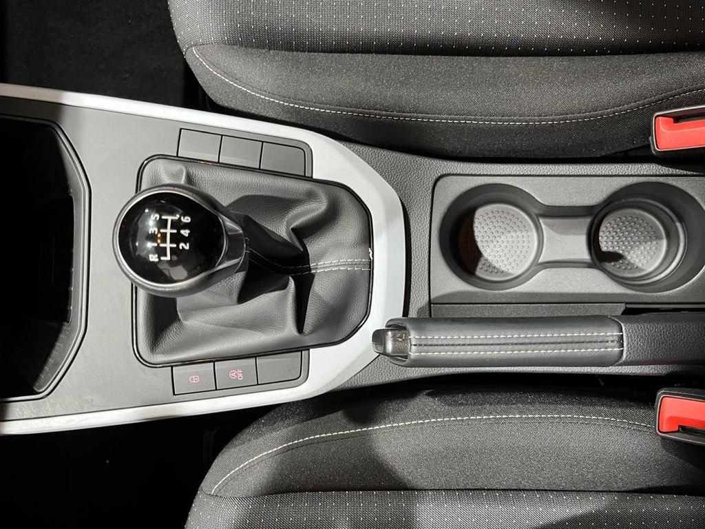 SEAT Arona 1.0 TSI Style XM 81 kW (110 CV) - 14