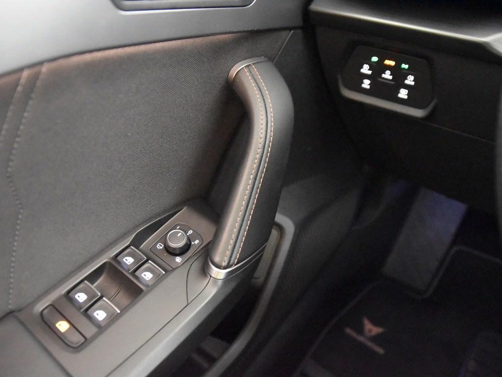 CUPRA Formentor 1.4 e-Hybrid DSG 150 kW (204 CV) - 14