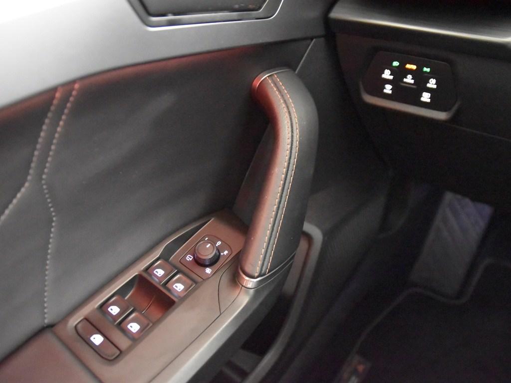 CUPRA Leon Sportstourer 1.5 eTSI DSG 110 kW (150 CV) - 17