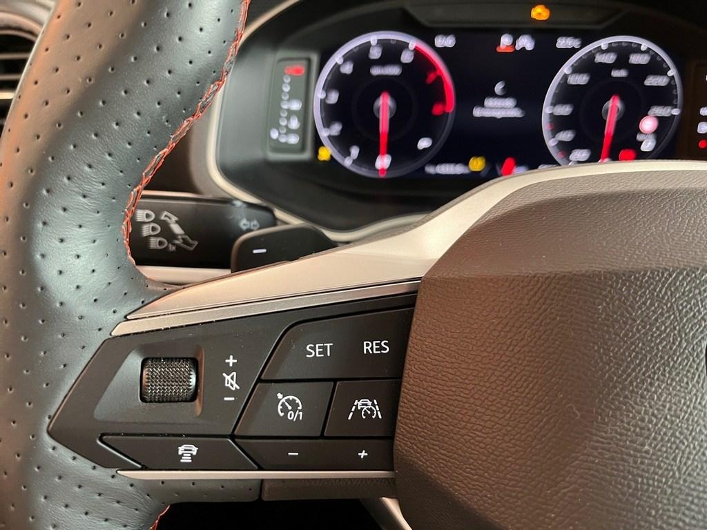 SEAT Arona 1.0 TSI FR XM DSG 85 kW (115 CV) - 8