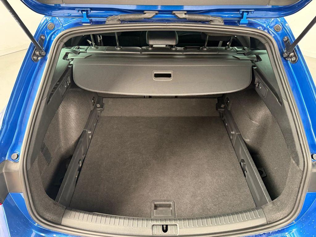 SEAT Leon ST 1.5 eTSI S&S FR Special Edition DSG 110 kW (150 CV) - 6