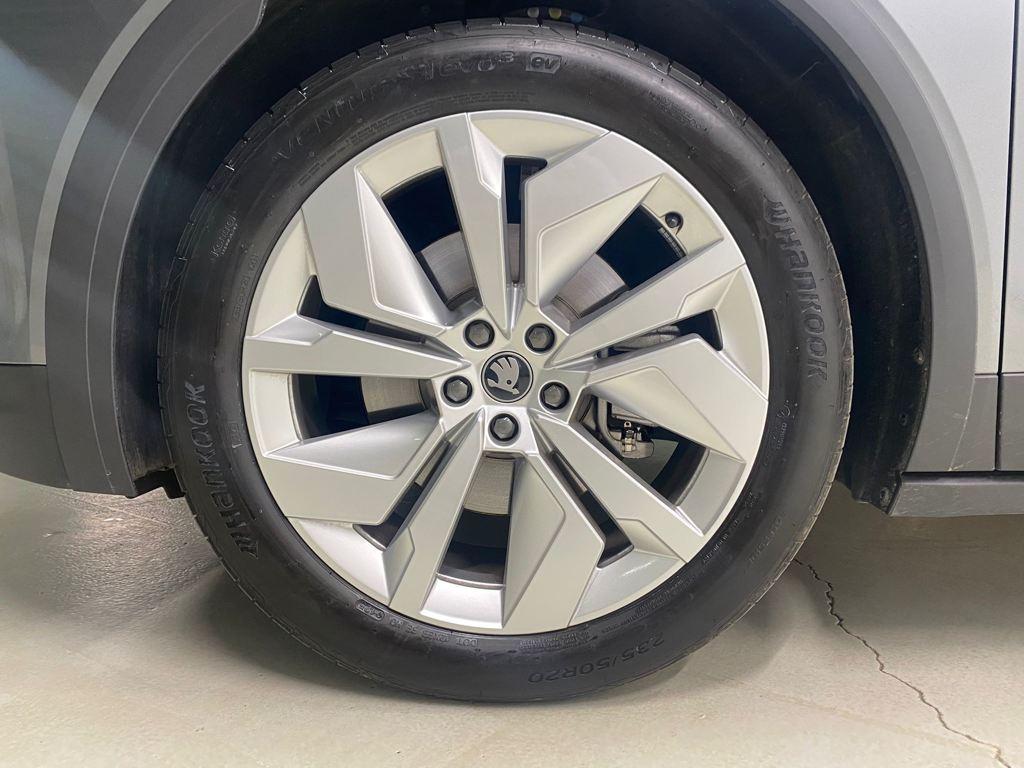 Skoda Elroq 60 63 kWh 150 kW (204 CV) - 7