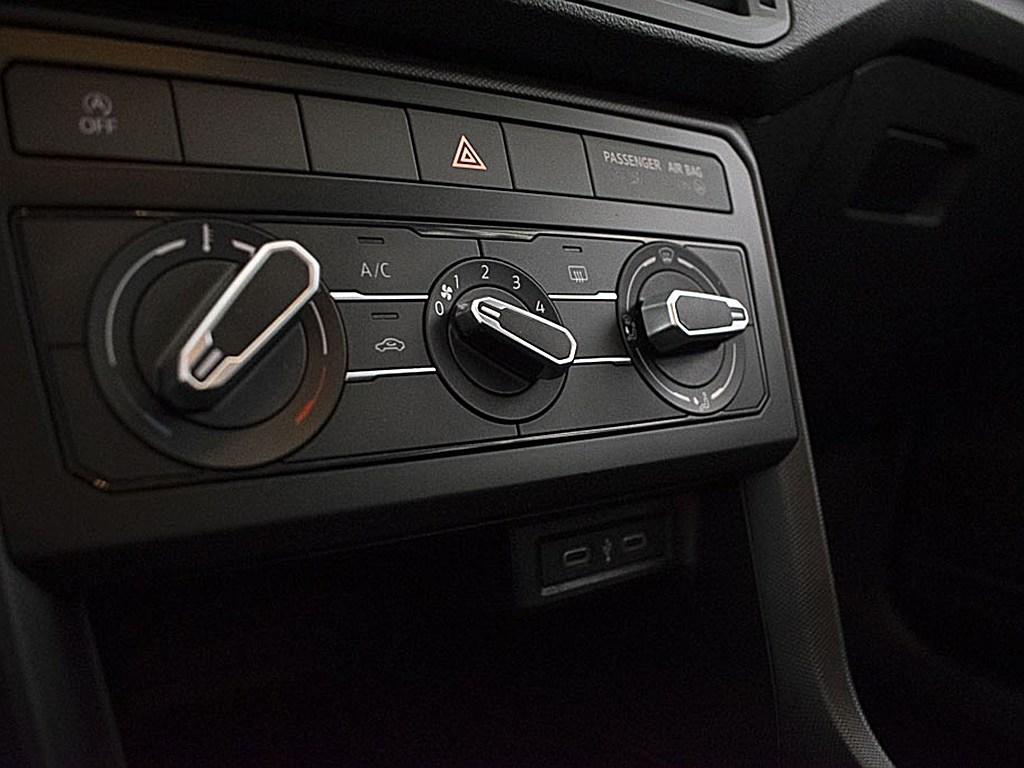 Volkswagen Taigo Life 1.0 TSI 70 kW (95 CV) - 10