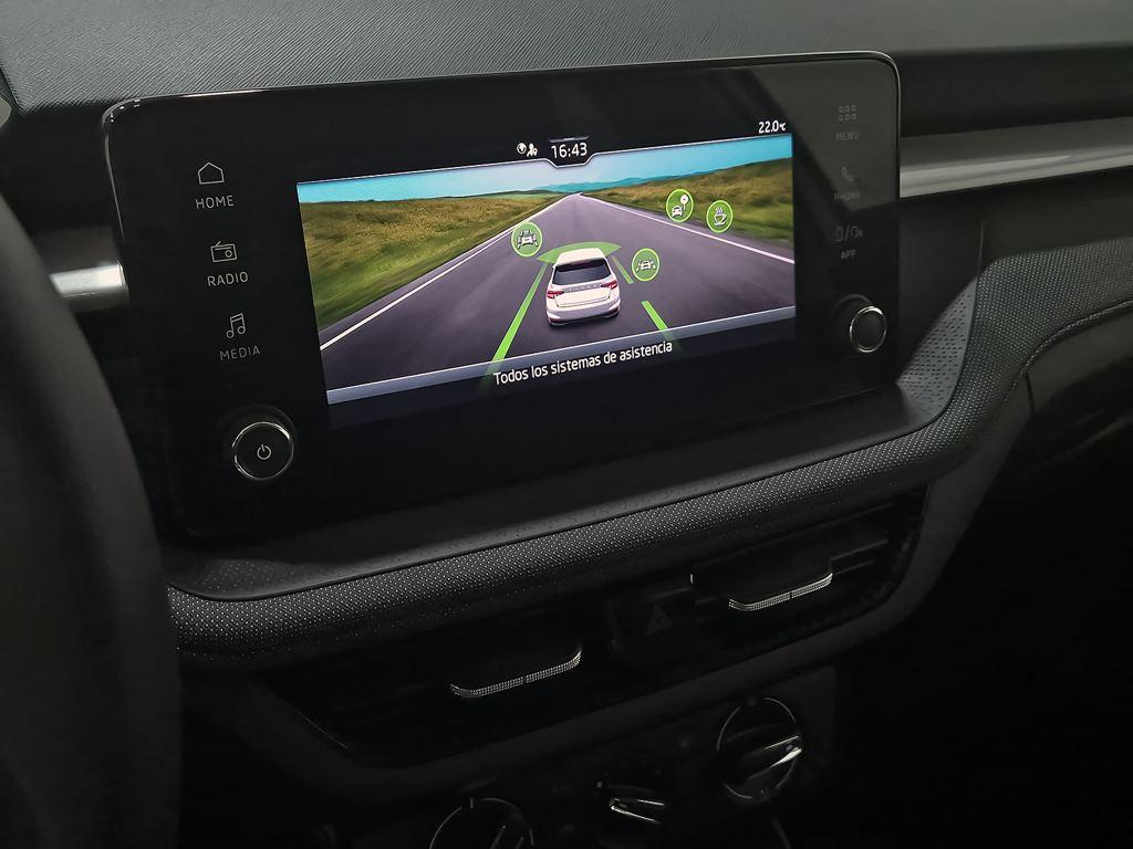 Skoda Fabia 1.0 MPI Selection 59 kW (80 CV) - 11