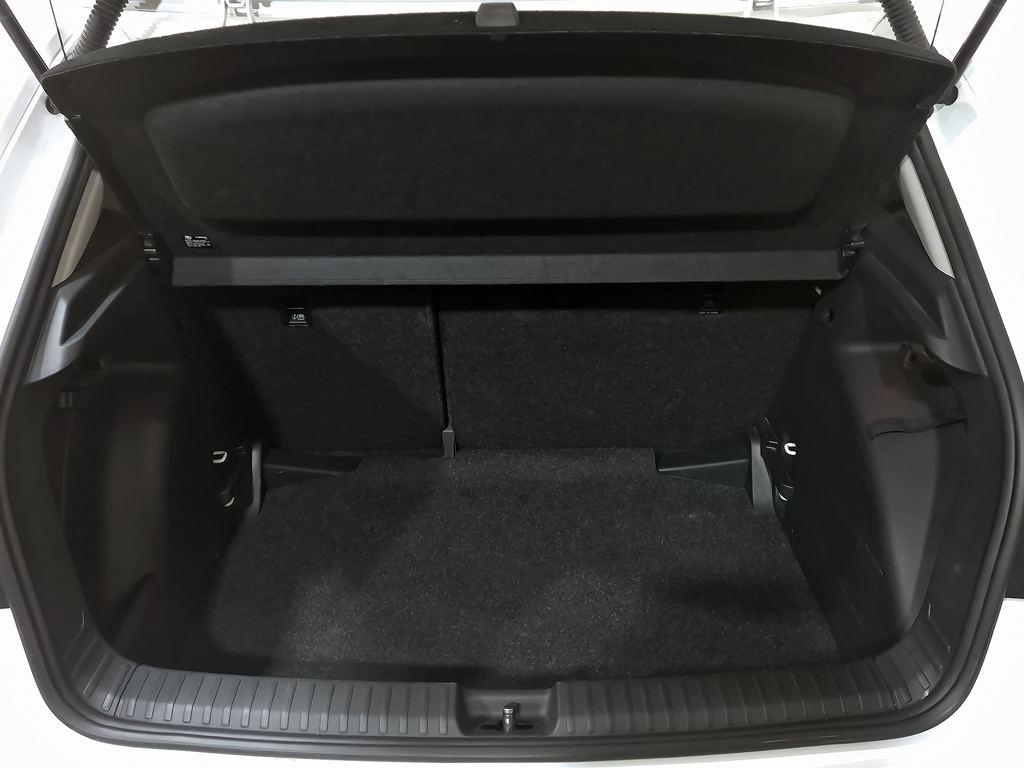 Skoda Fabia 1.0 TSI Selection 70 kW (95 CV) - 6