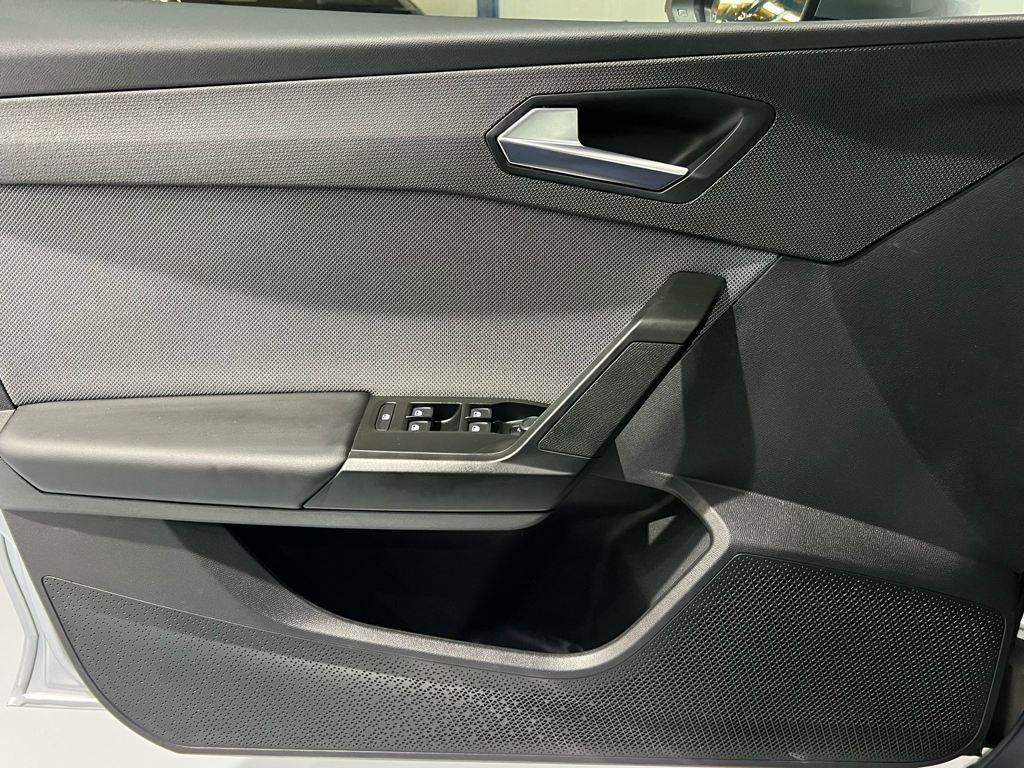 SEAT León 2.0 TDI S&S Style XS DSG 110 kW (150 CV) - 13