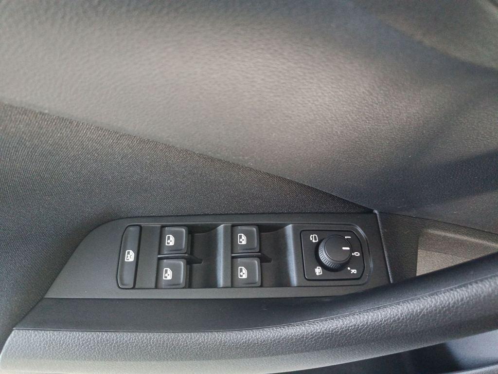 Skoda Scala 1.0 TSI Ambition 81 kW (110 CV) - 8