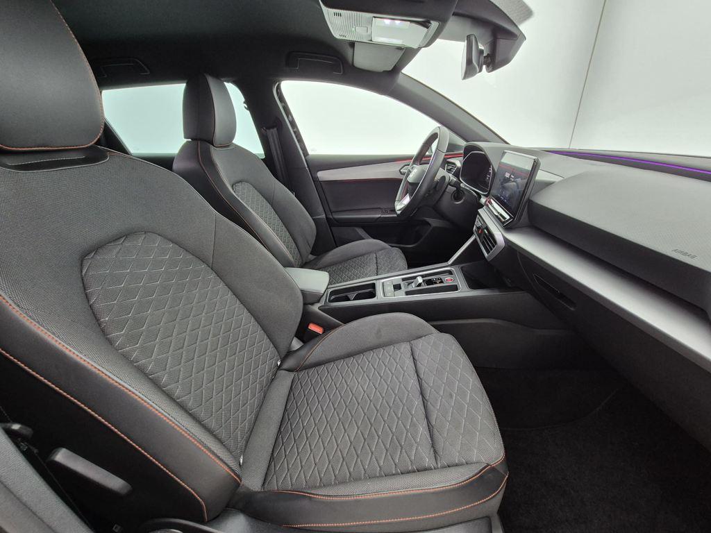 SEAT Leon ST 1.5 eTSI S&S FR Special Edition DSG 110 kW (150 CV) - 4