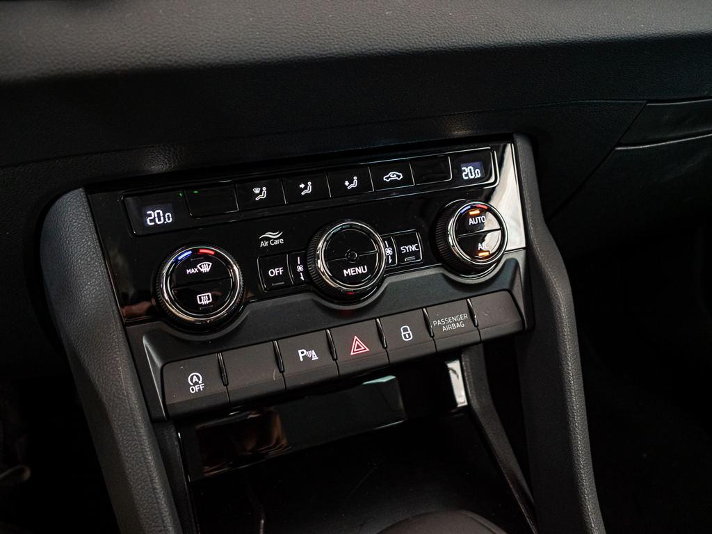 Skoda Karoq 1.5 TSI ACT Selection DSG 110 kW (150 CV) - 11