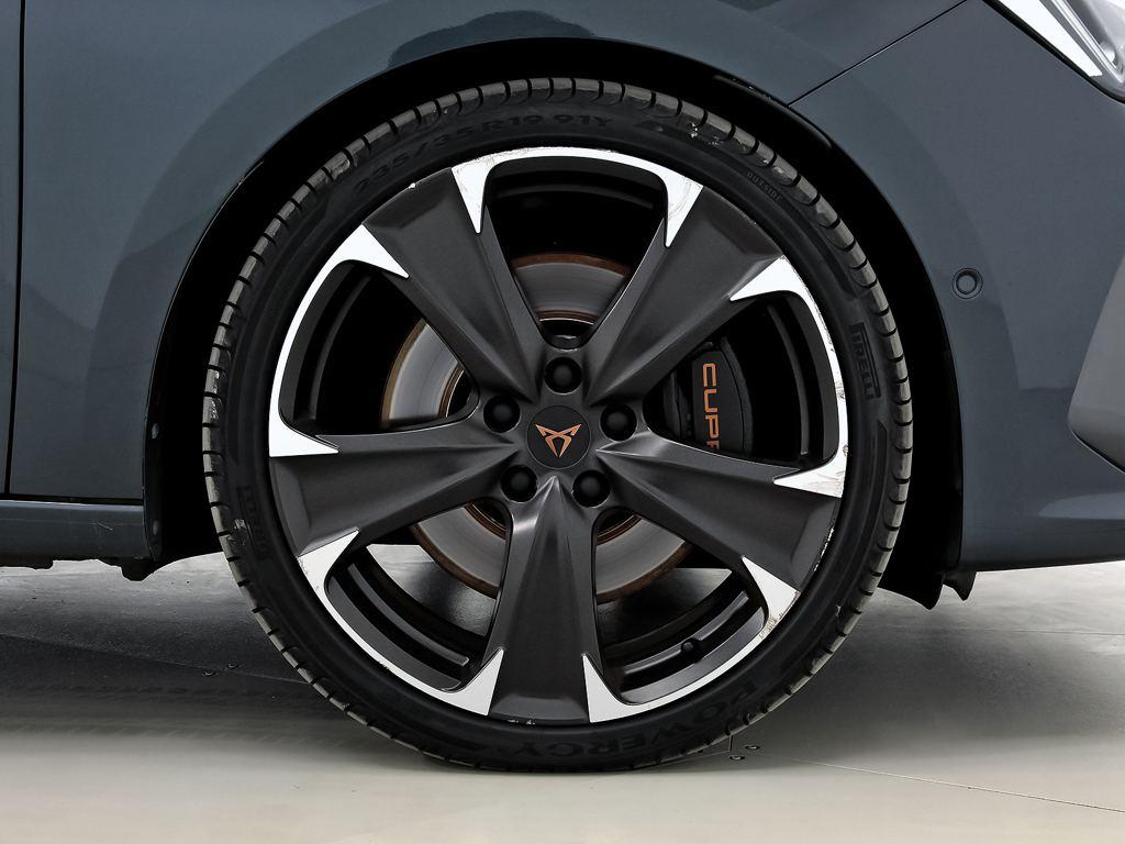 CUPRA León 2.0 TSI DSG 221 kW (300 CV) - 7