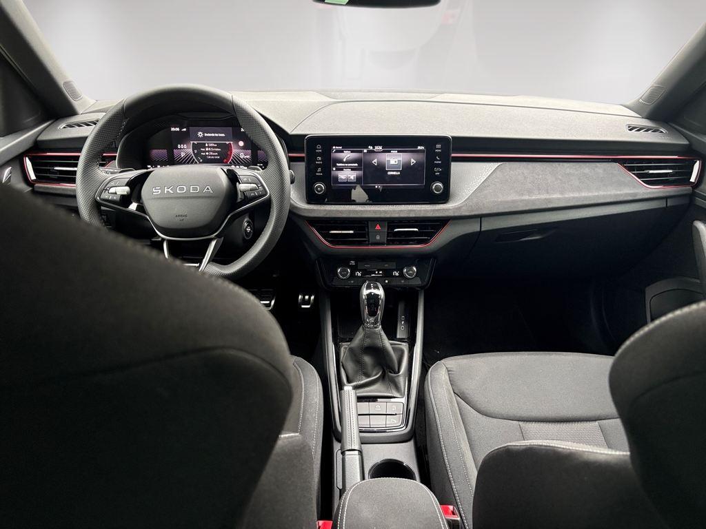 Skoda Kamiq 1.0 TSI Design DSG 85 kW (115 CV) - 3