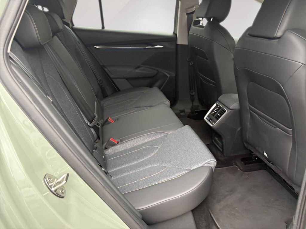 Skoda Elroq 85 82 kWh 210 kW (286 CV) - 5