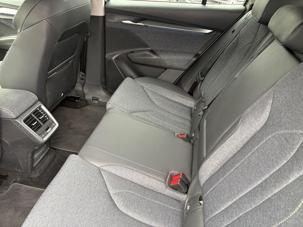 Skoda Elroq 85 82 kWh 210 kW (286 CV) - 15