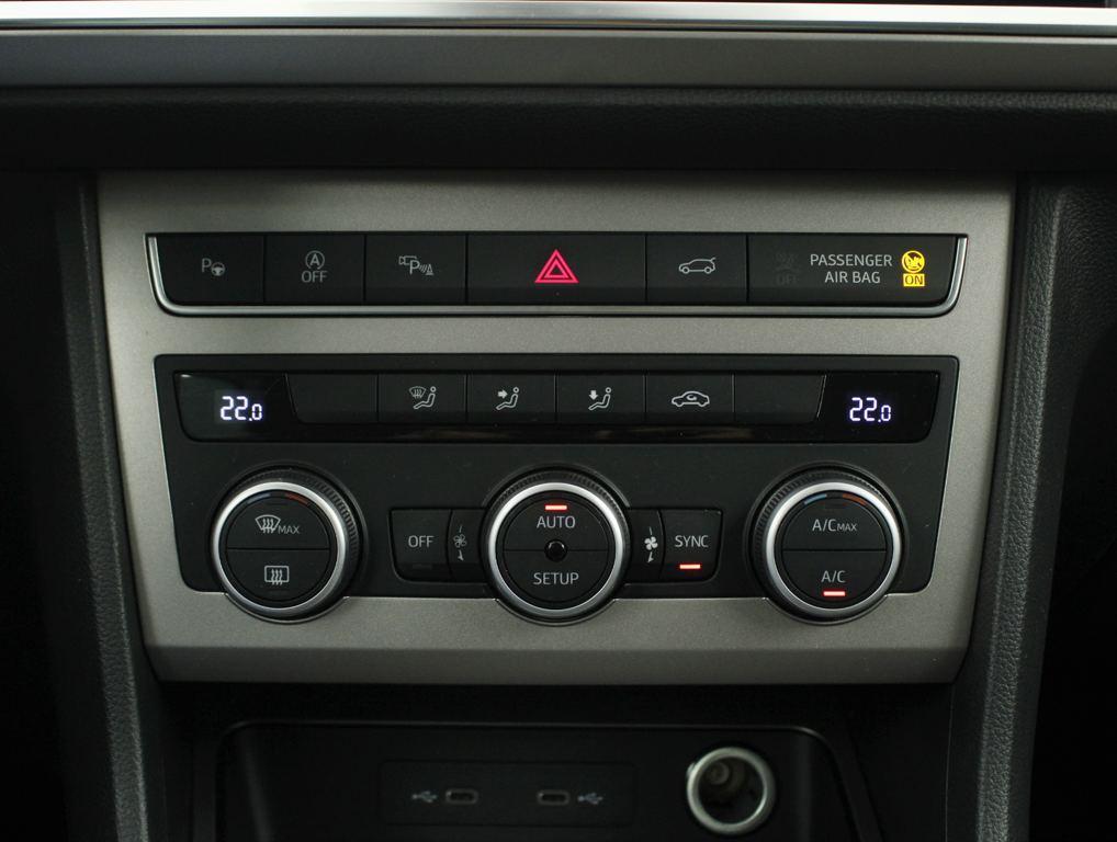 SEAT Ateca 1.5 TSI S&S X-Perience XL DSG 110 kW (150 CV) - 10