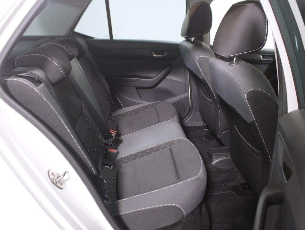 Skoda Fabia 1.0 TSI Ambition Plus 70 kW (95 CV) - 5