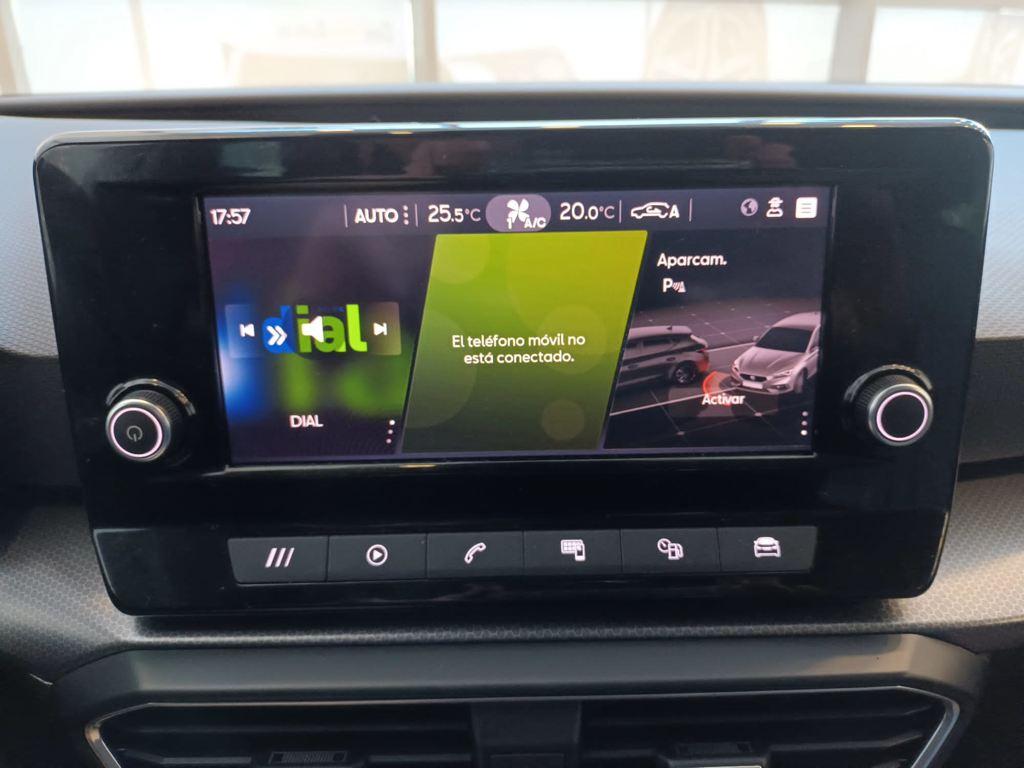 SEAT León 2.0 TDI S&S Style Go 85 kW (115 CV) - 11