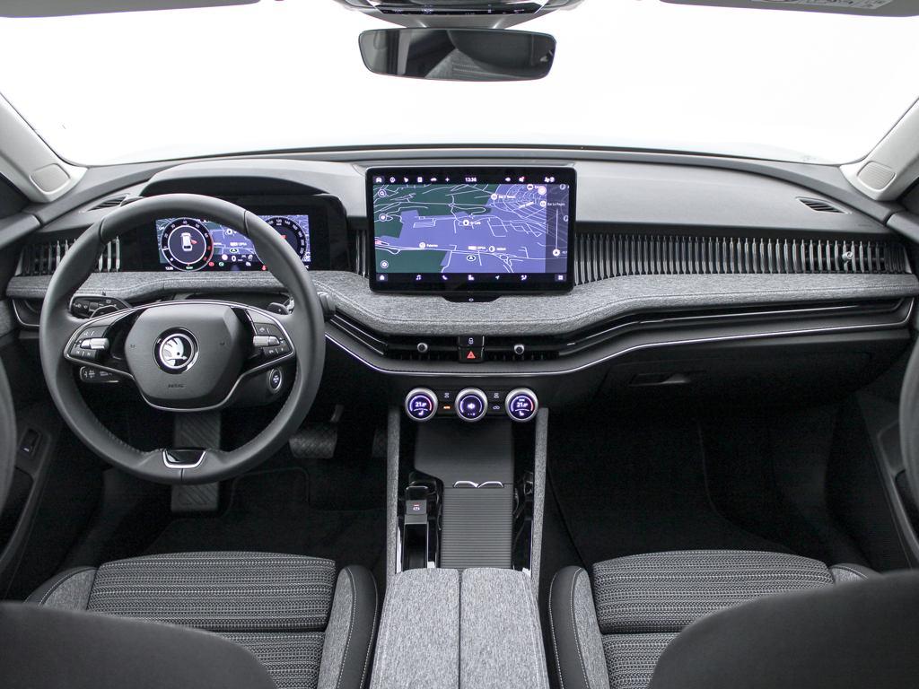 Skoda Superb Combi 1.5 TSI m-HEV Selection DSG 110 kW (150 CV) - 3