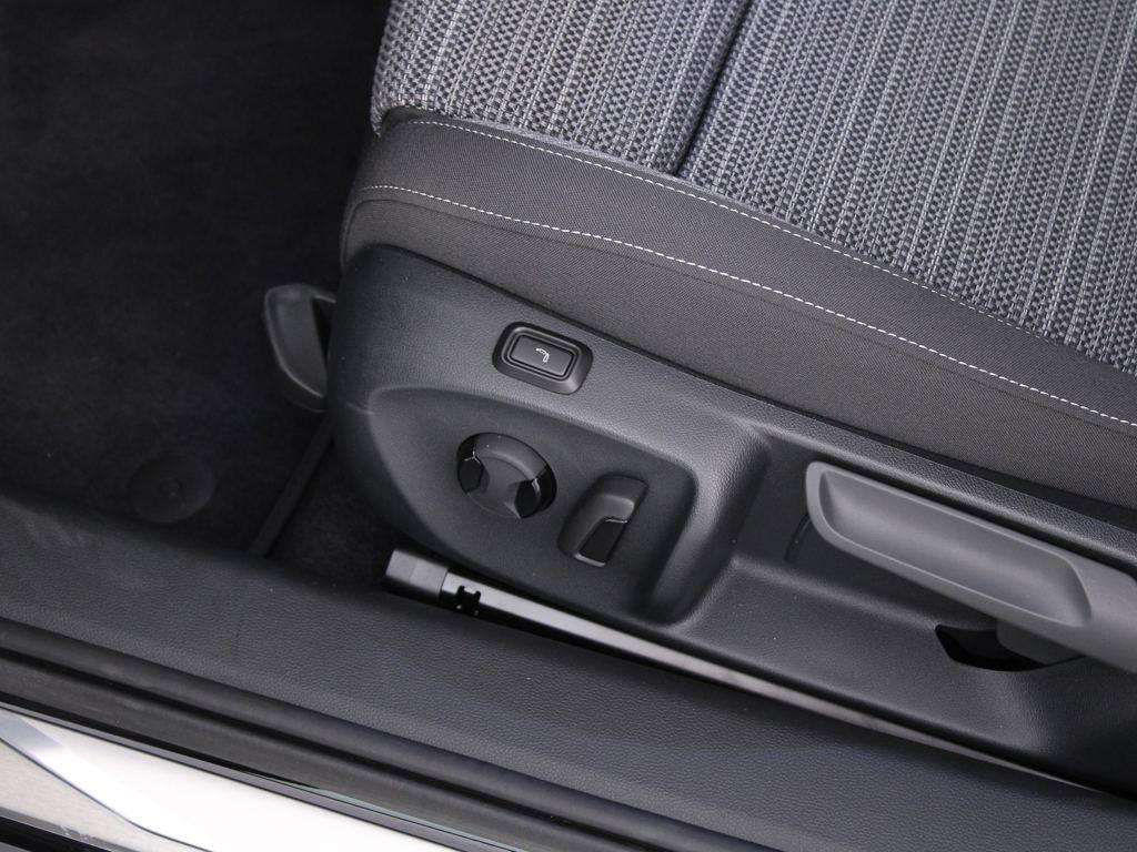 Skoda Superb Combi 1.5 TSI m-HEV Selection DSG 110 kW (150 CV) - 8