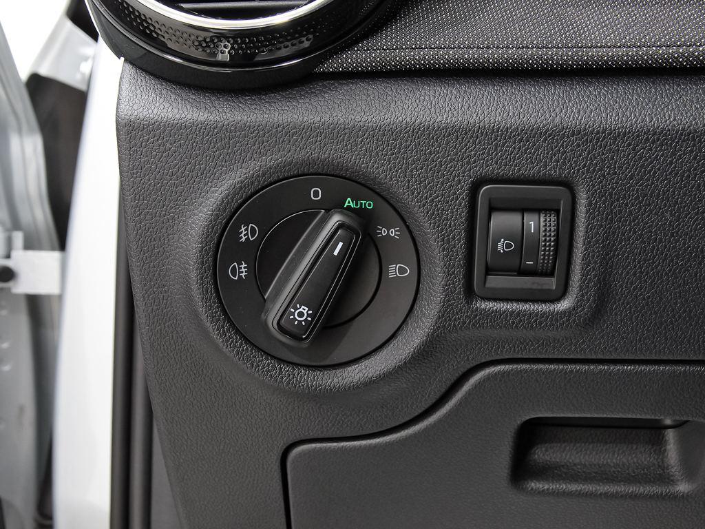 Skoda Fabia 1.0 TSI Selection 70 kW (95 CV) - 9