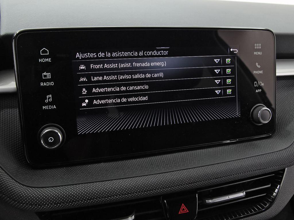 Skoda Fabia 1.0 TSI Selection 70 kW (95 CV) - 18