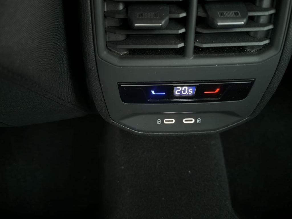 SEAT León 1.5 eTSI S&S Style Special Edition Vision DSG 110 kW (150 CV) - 14