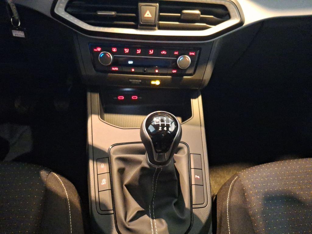 SEAT Ibiza 1.0 TSI S&S Style XM 85 kW (115 CV) - 8