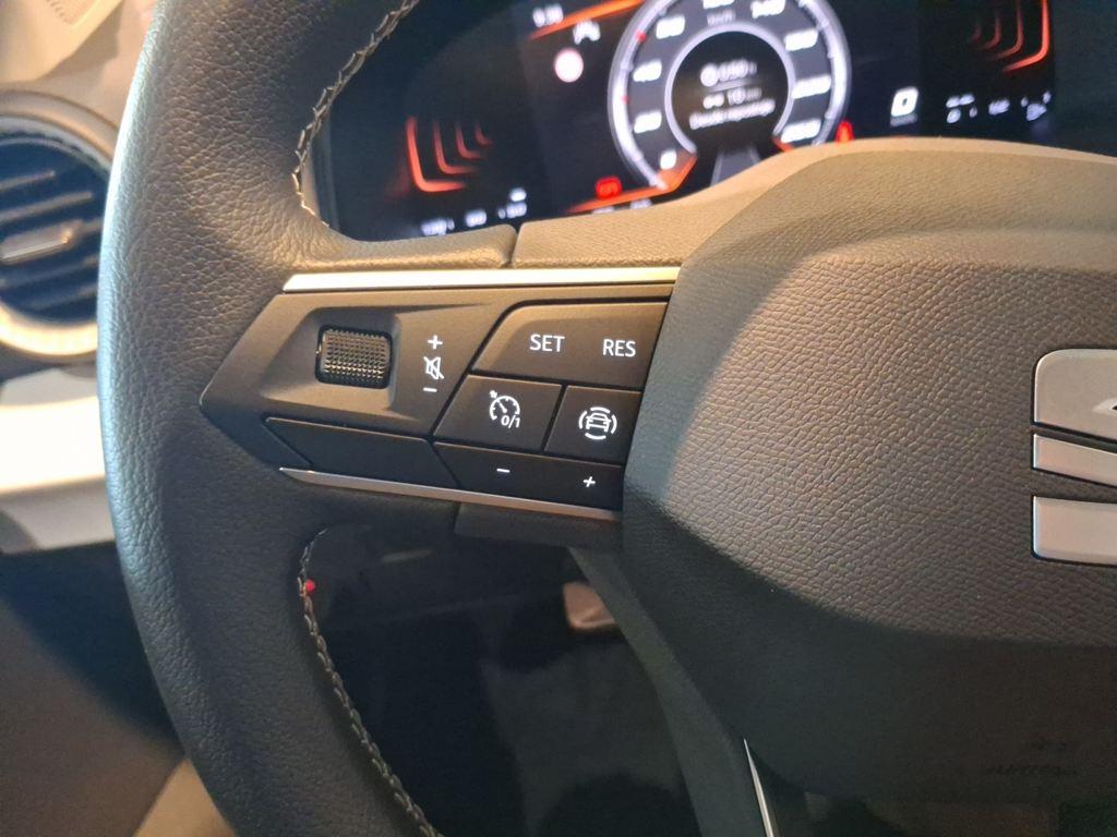 SEAT Ibiza 1.0 TSI S&S Style XM 85 kW (115 CV) - 9