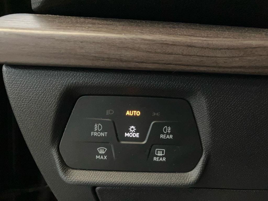 SEAT León 1.5 TSI S&S Xcellence Go L 96 kW (130 CV) - 10