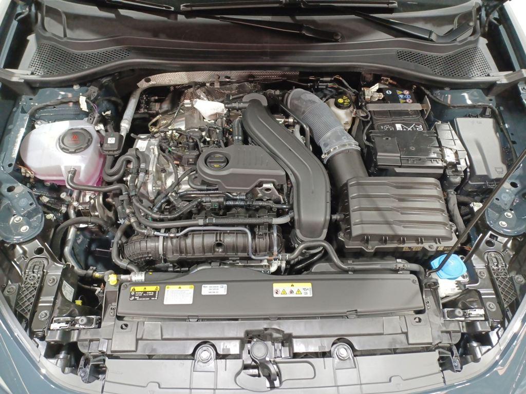 CUPRA León 1.5 eTSI DSG 110 kW (150 CV) - 17