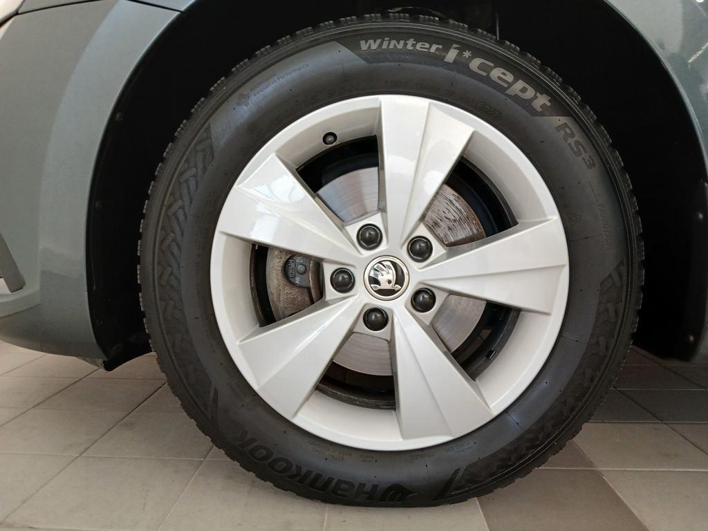 Skoda Octavia Combi 2.0 TDI Ambition DSG 110 kW (150 CV) - 7