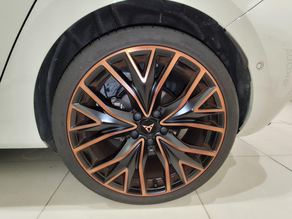 CUPRA León 1.5 eTSI DSG 110 kW (150 CV) - 7