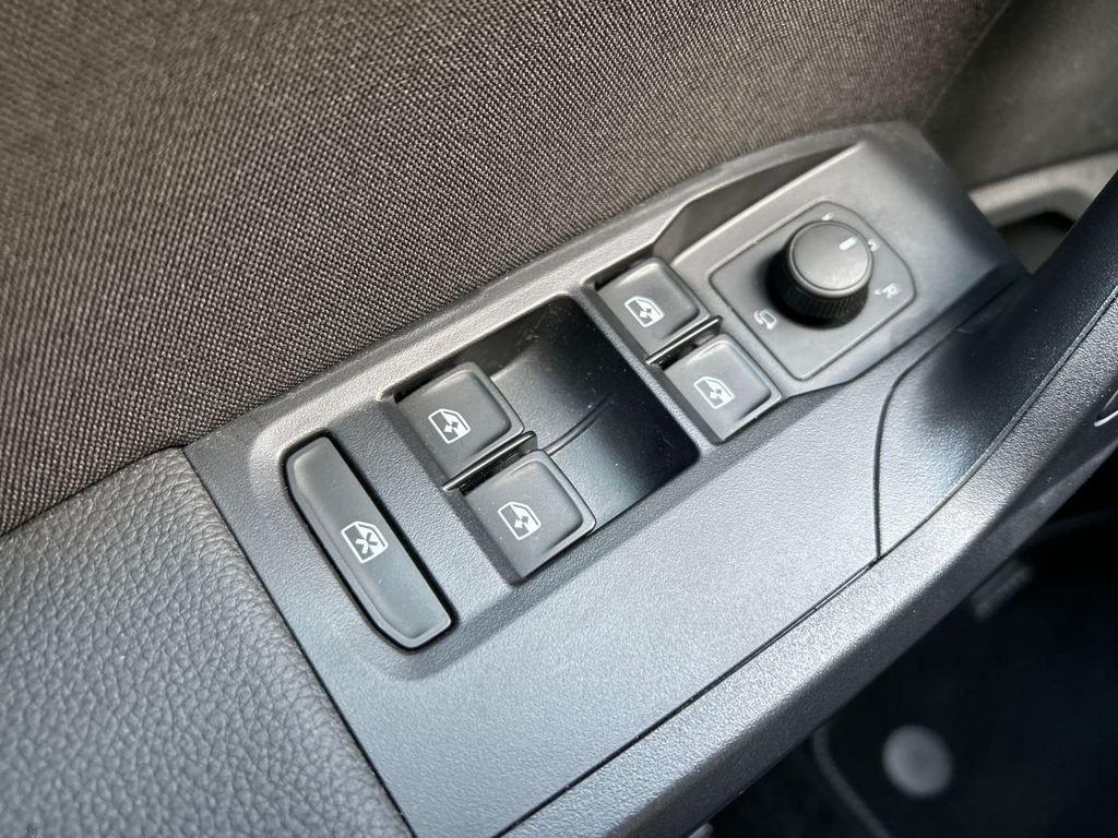 SEAT Arona 1.0 TSI S&S FR Limited Edition 85 kW (115 CV) - 12