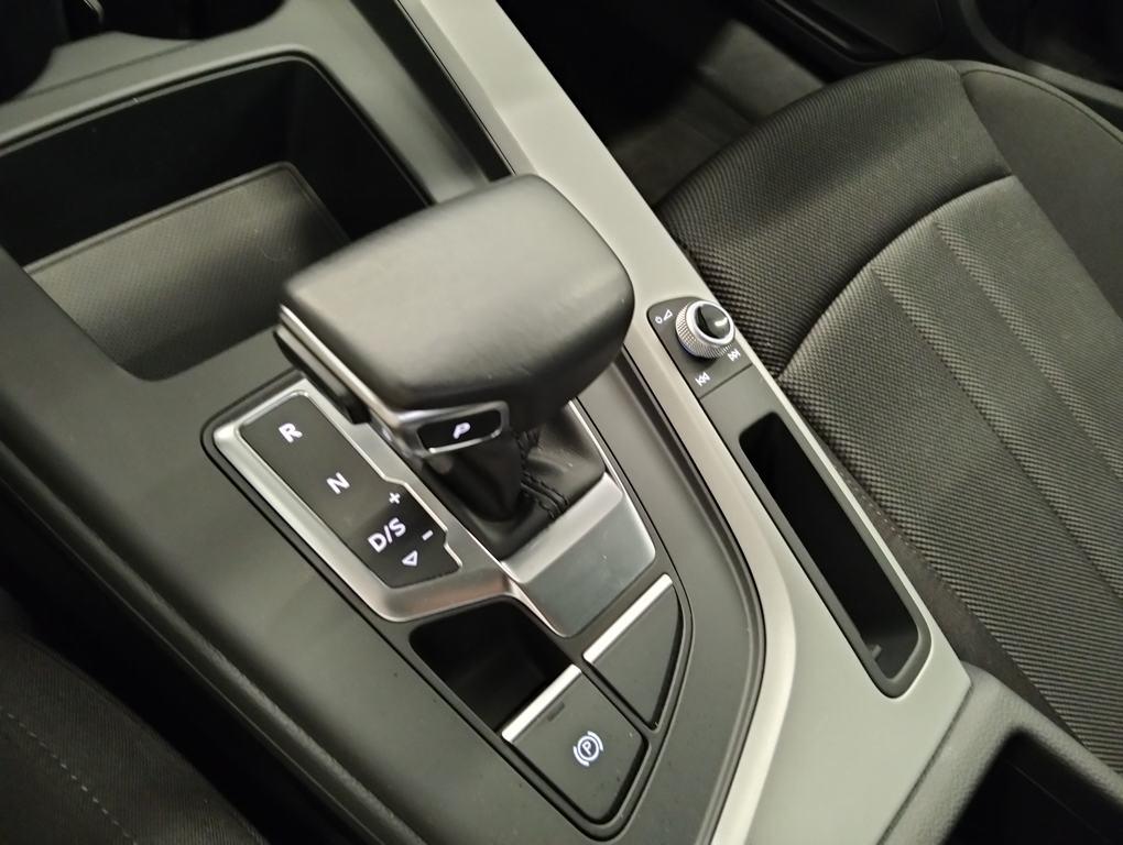 Audi A4 Avant Advanced 35 TDI 120 kW (163 CV) S tronic - 16