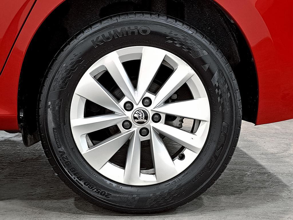 Skoda Kamiq 1.0 TSI Ambition 81 kW (110 CV) - 7