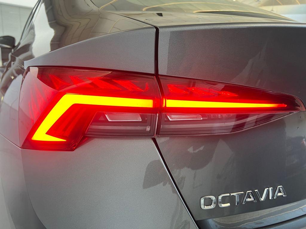 Skoda Octavia 1.4 TSI PHEV Ambition DSG 150 kW (204 CV) - 8
