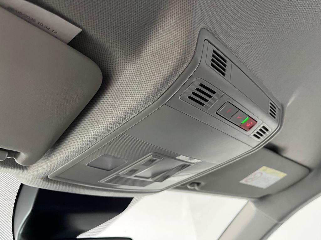 SEAT Arona 1.0 TSI Style XM 81 kW (110 CV) - 16