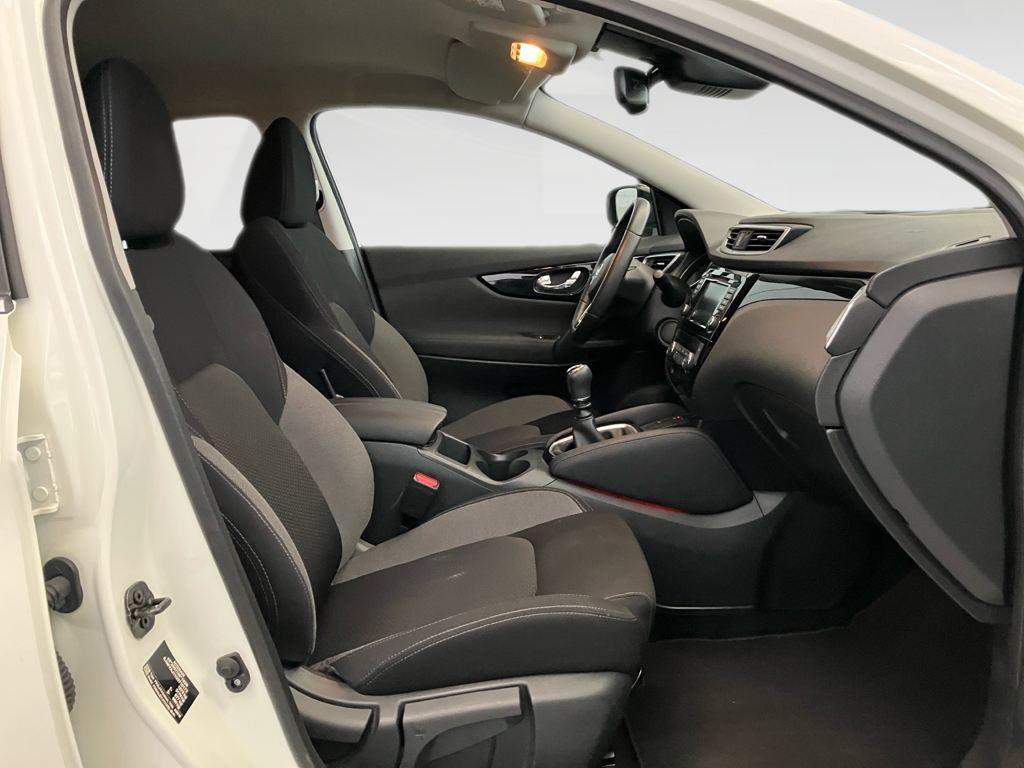 Nissan Qashqai DIG-T 140 N-Connecta 4x2 103 kW (140 CV) - 4