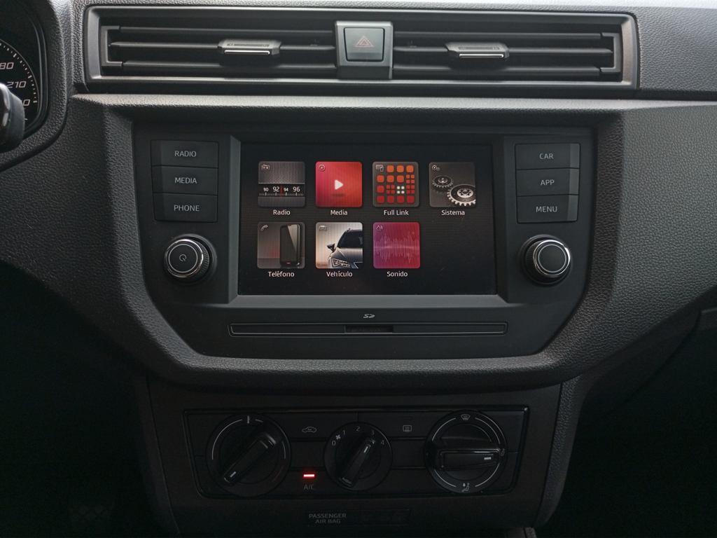 SEAT Arona 1.0 TSI S&S Reference Edition 70 kW (95 CV) - 12